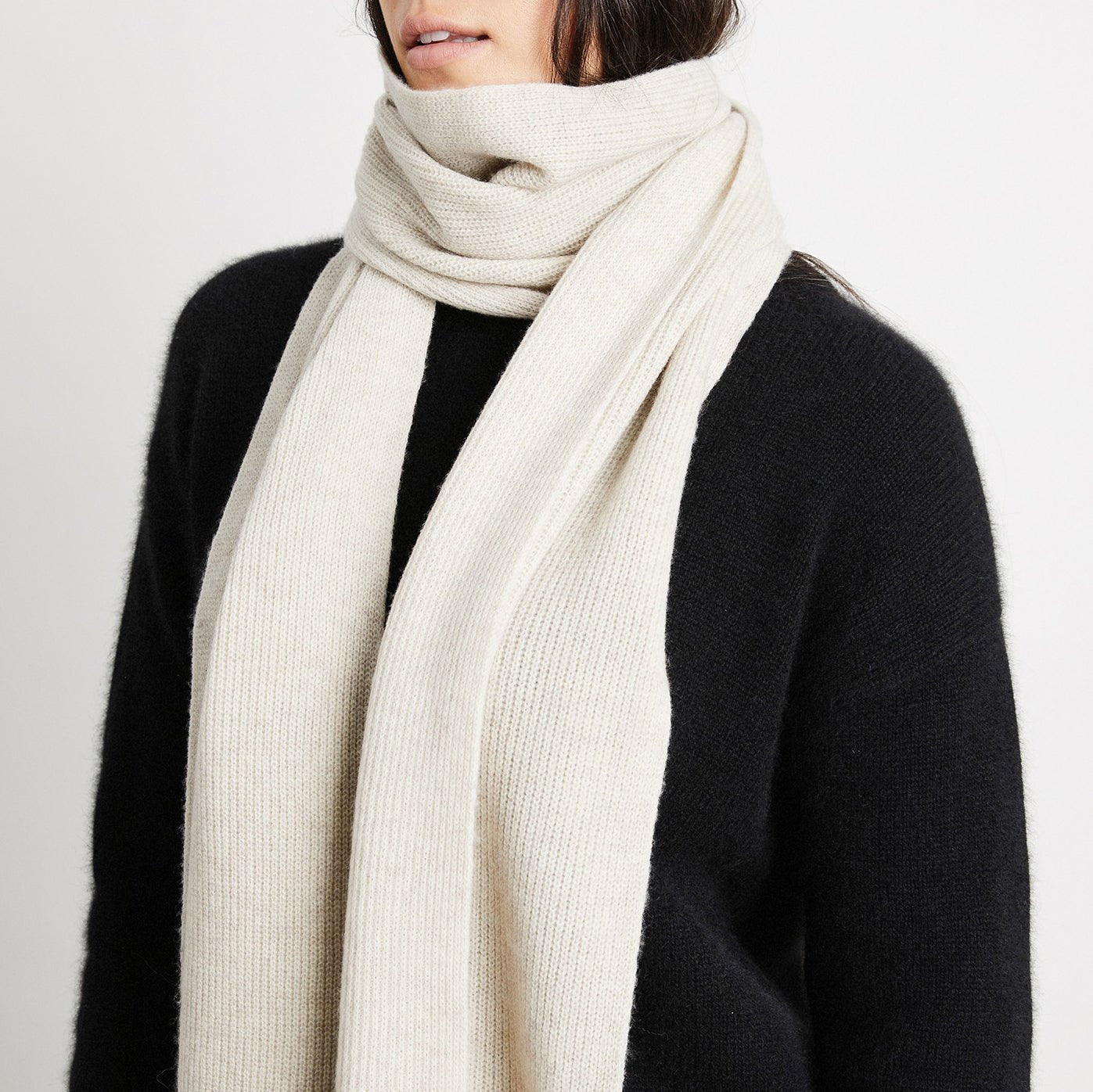 +Beryll Cashmere Scarf | White Water - +Beryll Worn By Good People